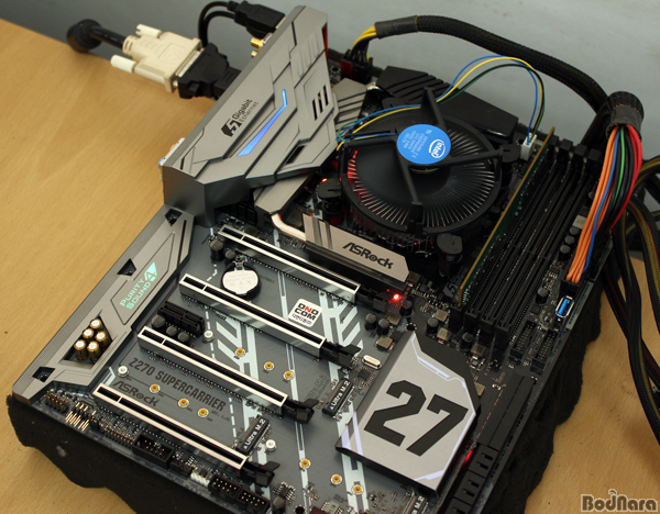 [프리뷰]하이엔드 구성에 RGB LED까지, ASRock Z270 SUPERCARRIER 디앤디컴:: 보드나라