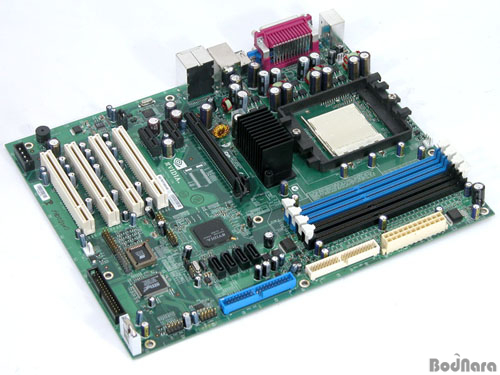 [스페셜]돌아온 nVIDIA IGP칩셋!! GeForce 6150/ DNDCOM 6100 메인보드 Page 1:: 보드나라