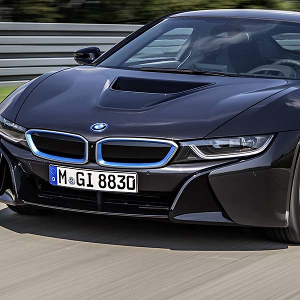 BMW, 제로백 3.5초의 고성능 하이브리드 쿠페 'i8S' 만든다:: 보드나라