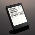 Ｚ,   4 뷮 15.36TB  SAS SSD 'PM1633a' 