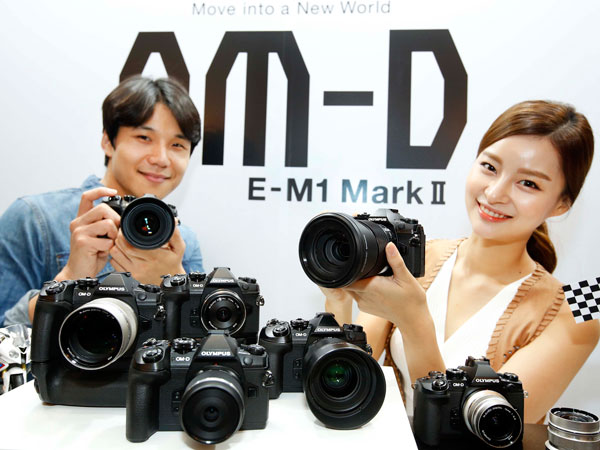 3⸸ ƿ øǪ ̷ ÷׽ ī޶, OM-D E-M1 Mark II