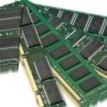 DDR4 4Gb Çö¹° °¡°Ý, 18°³¿ù¸¸¿¡ ÃÖ°íÄ¡ °»½Å
