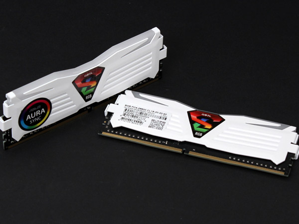 ֽ /AMD ýۿ ߸´ ޸, GeIL DDR4 Super Luce RGB ȭƮ