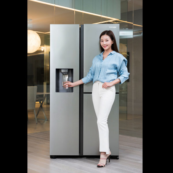 삼성전자, 정수기 탑재한 양문형 정수기 냉장고 28일 출시:: 보드나라