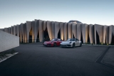 ڸ,   911 GTS   
