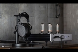 Ҹ, (AUDEZE)    ī(CRBN) Ī