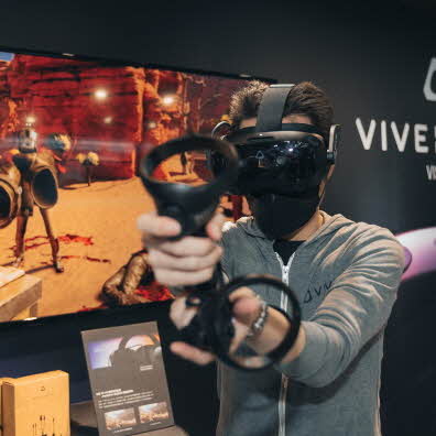 HTC VIVE 최신 XR기기 포커스 비전 체험행사 개최