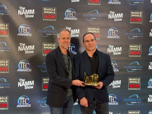 �������� MD 421 ����Ʈ ����ũ, ���� 2026�� ��� ���Ż� ����