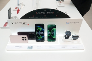 �������ڸ���, ȭ���� �߽ɿ� �� ����Ʈ�� �ļ��� Xiaomi 17 �ø��� �� �º��� ���� ����ǰ 6�� ���� ���