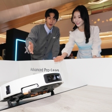 �帮��, 'X60' �ø��� ��Ī ��� �˾������ ����