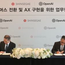 OpenAI, �ż���׷�� �Բ� �ѱ����� AI ��� Ŀ�ӽ� ���� ����