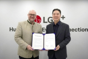 LG���÷���, ����DB�� AI ���� ����ȭ ���� Ȯ��