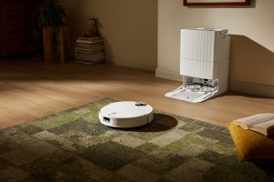 �κ���, �ʽ��� �κ�û�ұ� ��Qrevo Edge 2�� ���