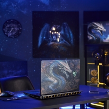 MSI, 40�ֳ� ������ ��Ÿ��ź 18 HX �巡�� ����ǡ� ��Ʈ�� ���