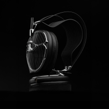 �ο����ڵ�, Meze Audio(���� �����) 'ARTA' ���� ���� ���