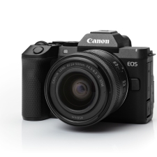 ĳ���ڸ���, ���ο� �����ο� ǥ���°� �⺻ ���� ���� ��ȭ�� Ǯ������ ī�޶� ��EOS R8 Mark II�� ���
