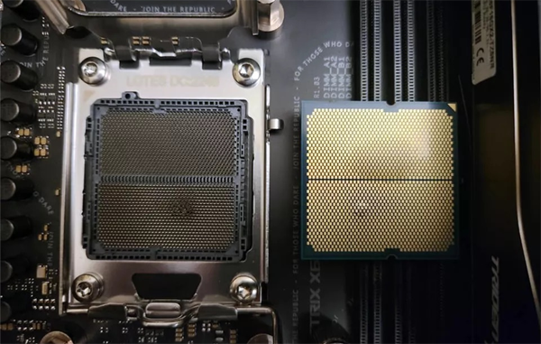  AMD X670 7000X3D CPU 